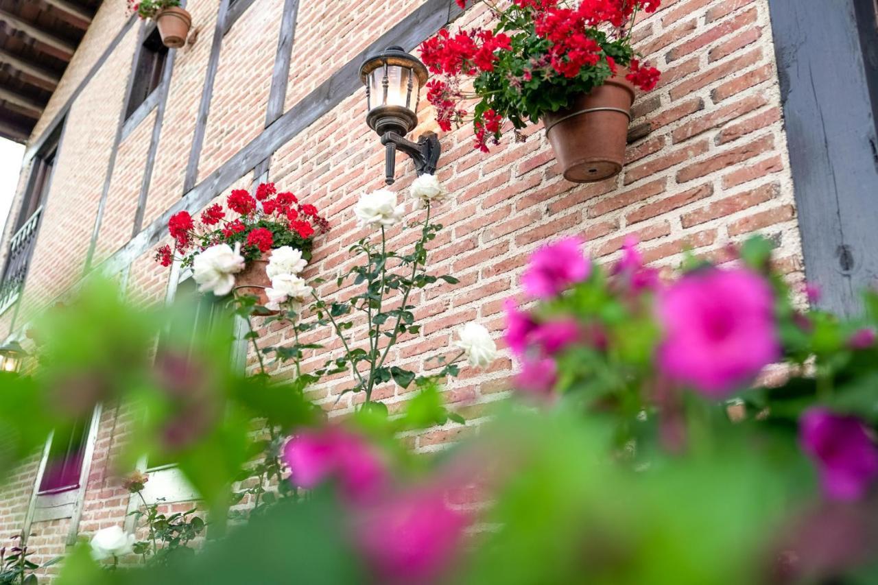 Posada Real De Carreteros Casarejos ภายนอก รูปภาพ